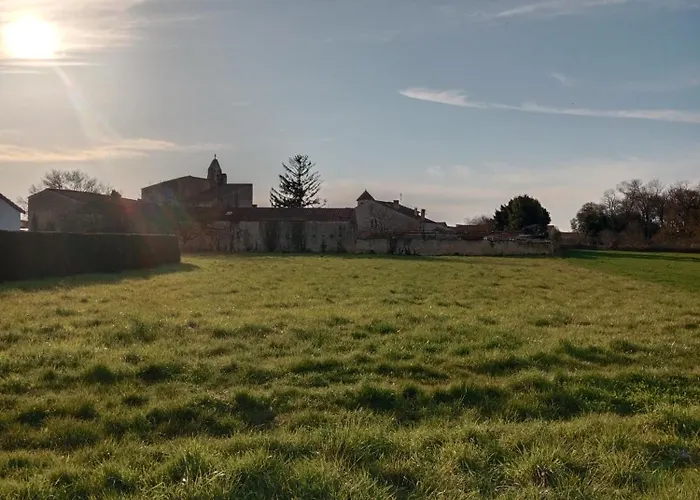 La Taniere De Lise Puyravault (Charente-Maritime)